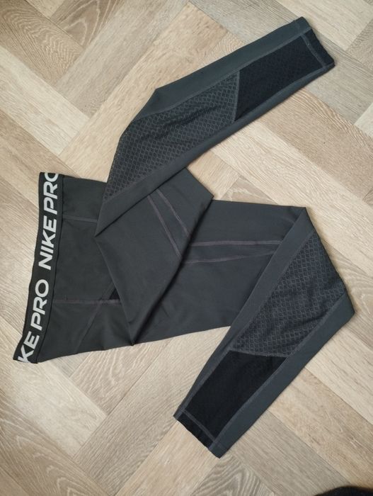 Компрессионные леггинсы Nike pro p.S