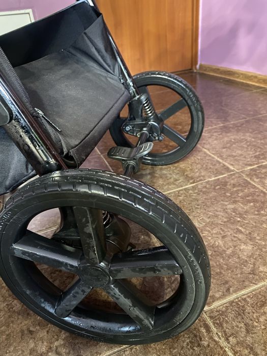 Продам коляску Carello Bravo Plus