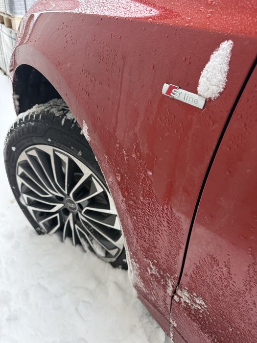 Продається Audi Q5 S-line