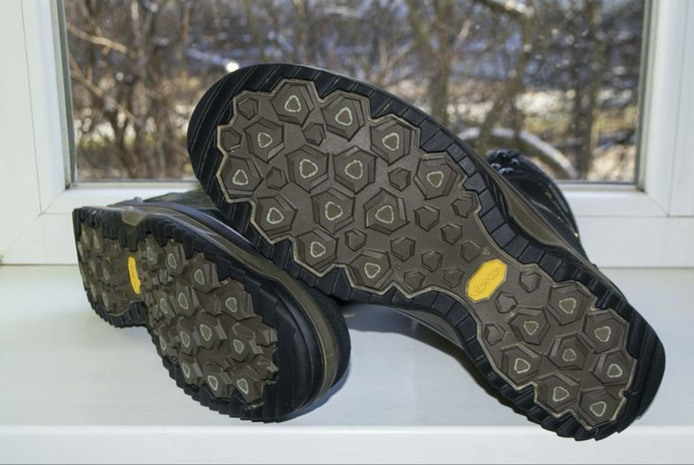 Lowa Sassello GTX (зимове, трекінгове, лижне, тактичне взуття)