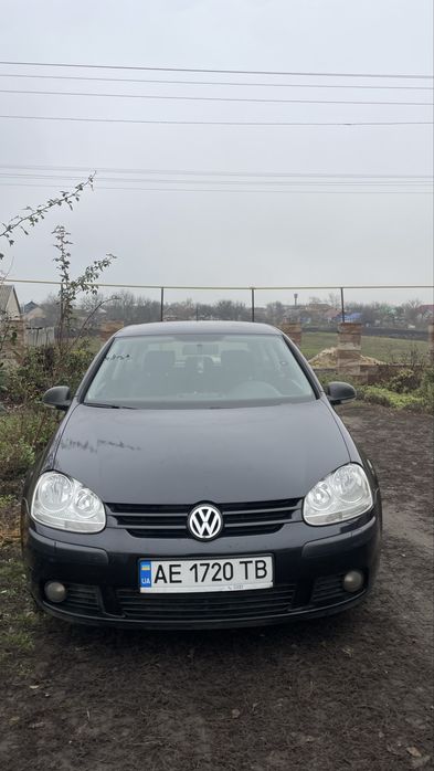 Продам Volkswagen Golf V 1.4 MPI