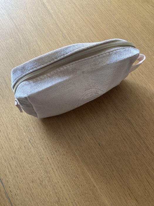Kosmetyczka na zamek