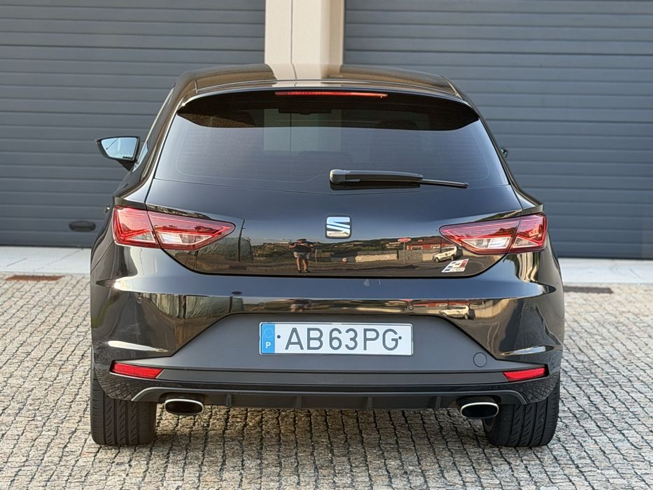 SEAT Leon — fotografia 5