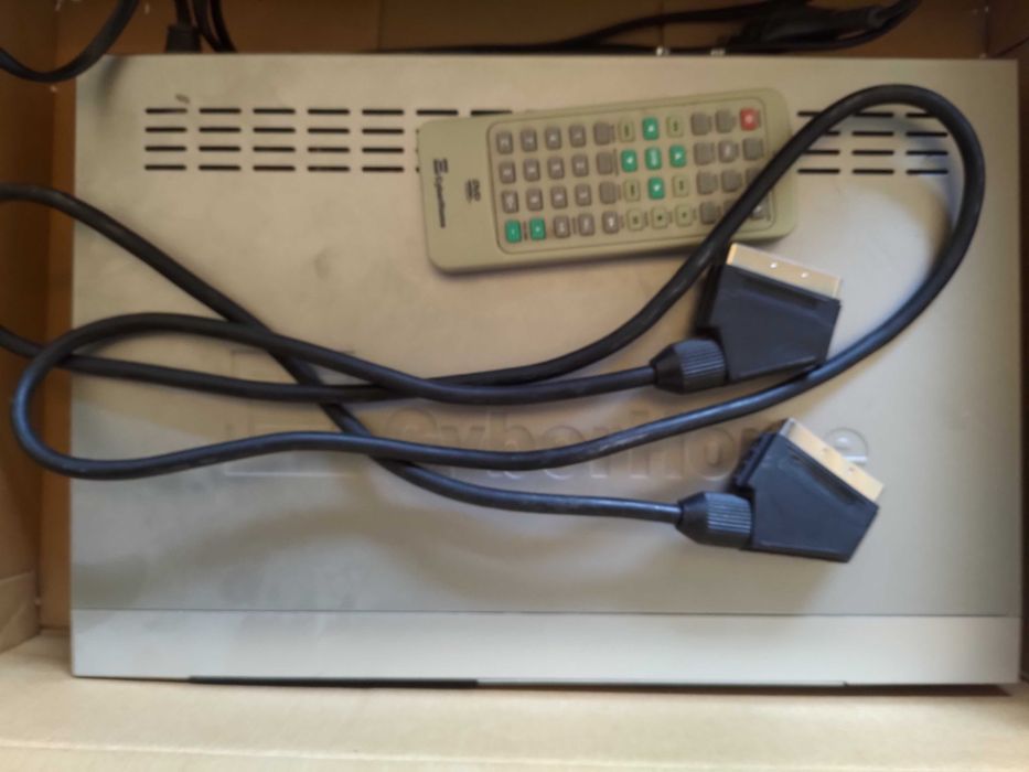 Odtwarzacz DVD cyberhome CH-DVD 462