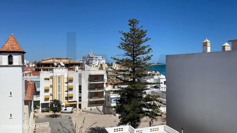 Apartamento T2 com vista mar – Armação de Pêra | Arrendamento anual