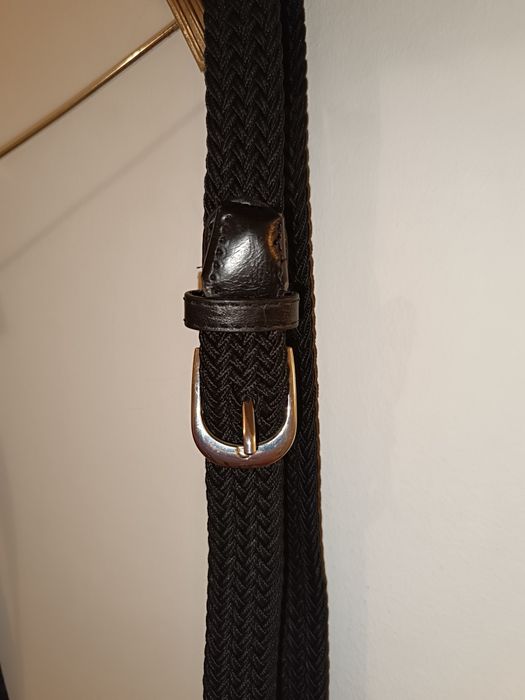 Cintos de vários estilos