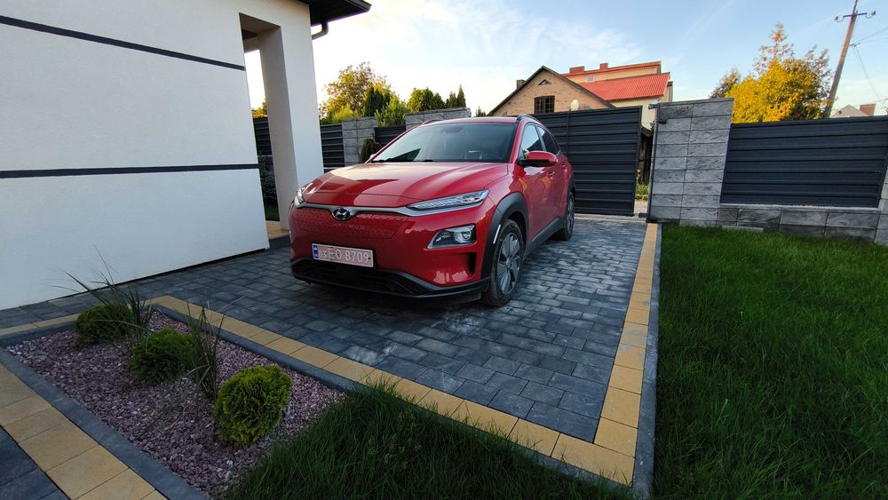 Hyundai kona 64kw.20р. Хюндай Кона шкіра, підігріви ТОП, на номерах!!