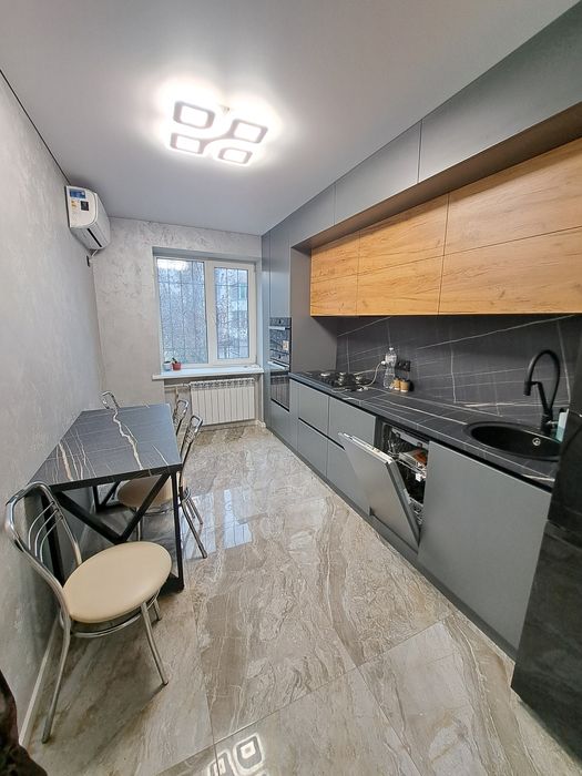 Продается 3ком.кв пр.Центральный