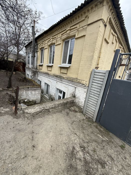 Продам часть дома р-н Ю. Савченка
