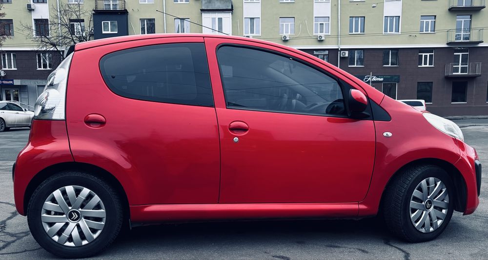 Продам Citroen c1 2014