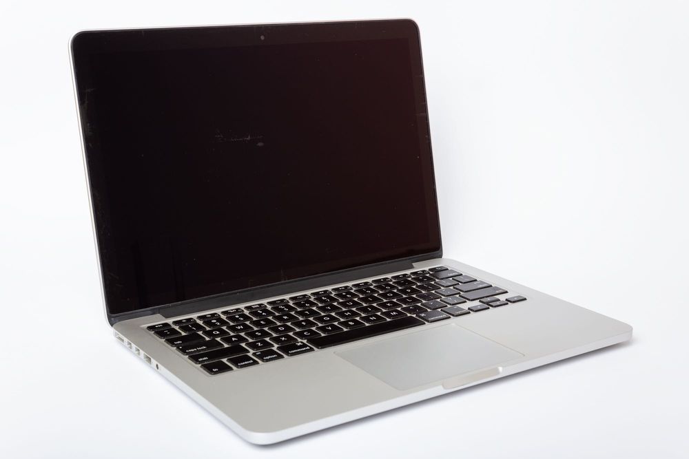 Apple MacBook Pro 13" Early 2015 MF840 A1502 Retina 13" i5/8/256