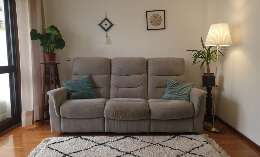 Sofá reclinável-muito bom estado