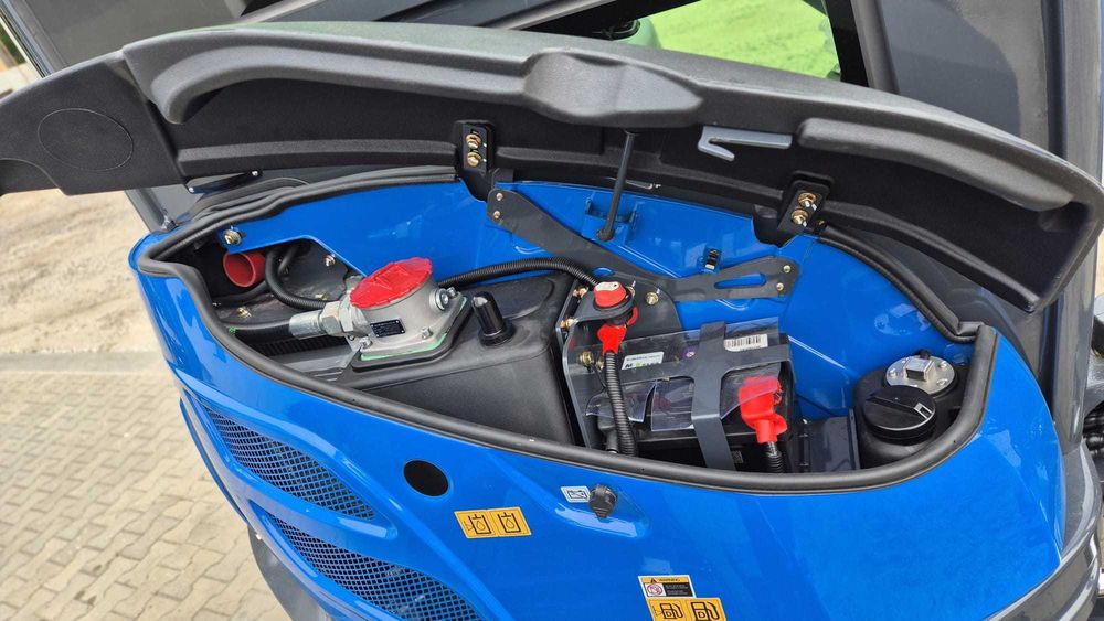 RIPPA R22 PRO – minikoparka z osprzętem opcjonalnym