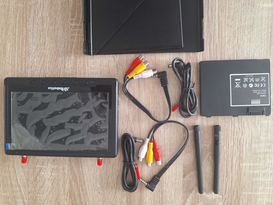 7" FPV and Other Applications 5.8 GHz 40ch Diversity Receiver Monitor64283910048259122