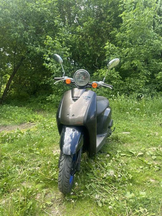 Продам мопед хонда  отличное состояние.