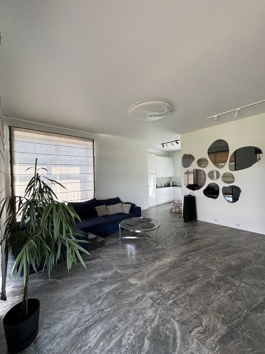 Здам будинок біля річки у Зазимʼї. Генератор !