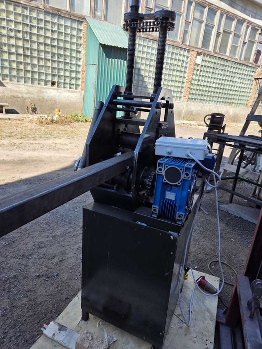 Трубогиб Профилегиб Электрический  ТПЕ-1