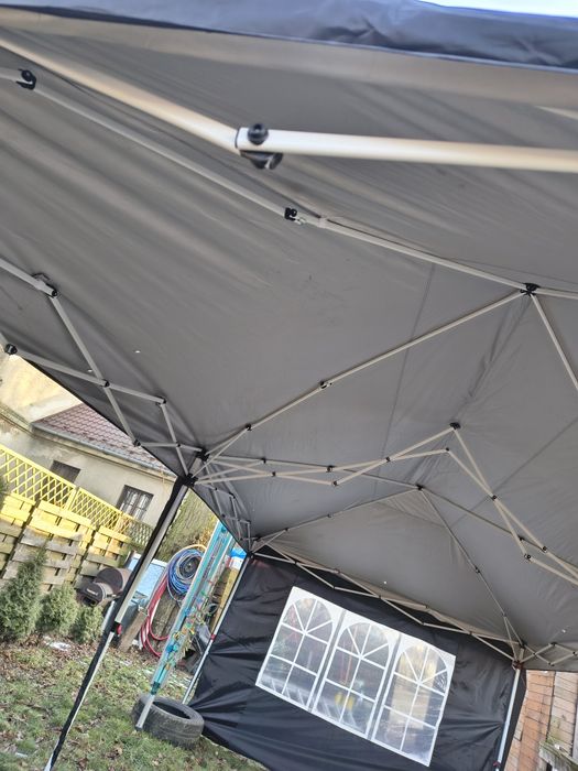 Namiot pawilon/ekspresowy handlowy