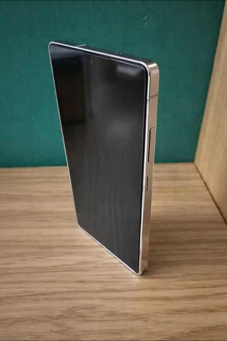Samsung s25 Ultra 12/256