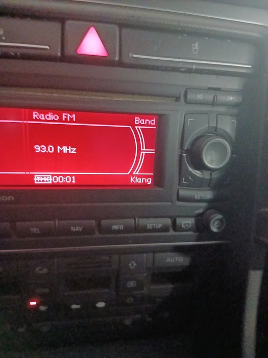 Radio RNS-E Audi a4 b7