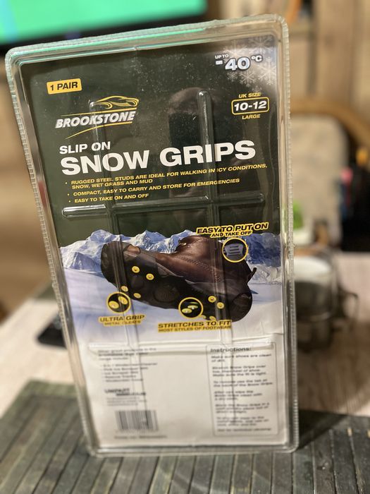 Sprzedam nowe „Raki” na buty