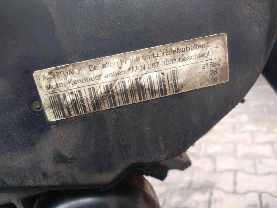 Silnik 2.5 TDI  AKN kompletnym