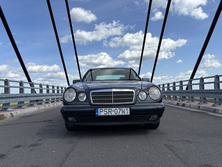 Mercedes-Benz w210 E220D
