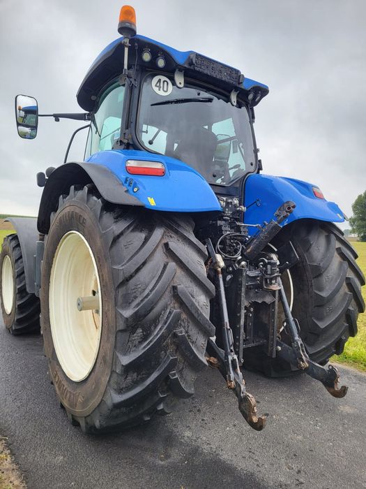 NEW HOLLAND T7.230 – 230 KM