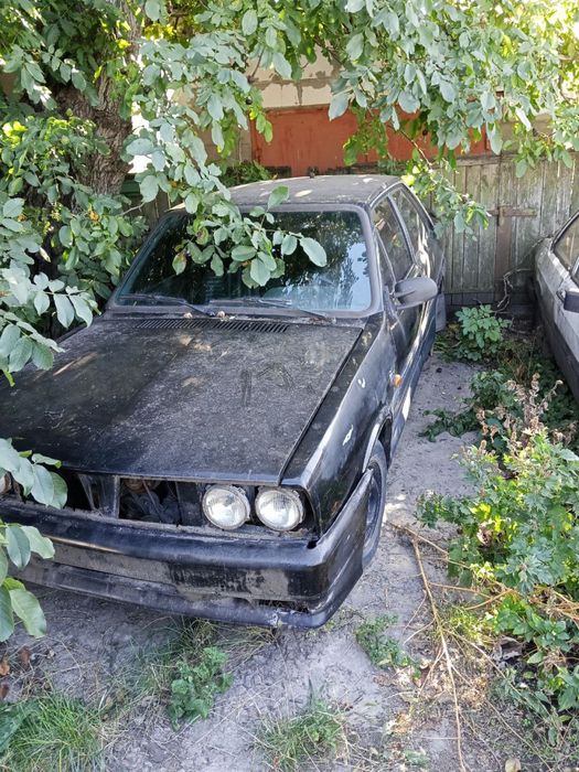 Продам  рідкісні автомобілі Audi 80 b 2 чорна купе, біла дво дверний