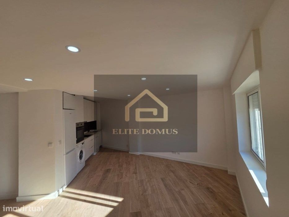 T2+1 remodelado Forte da Casa.