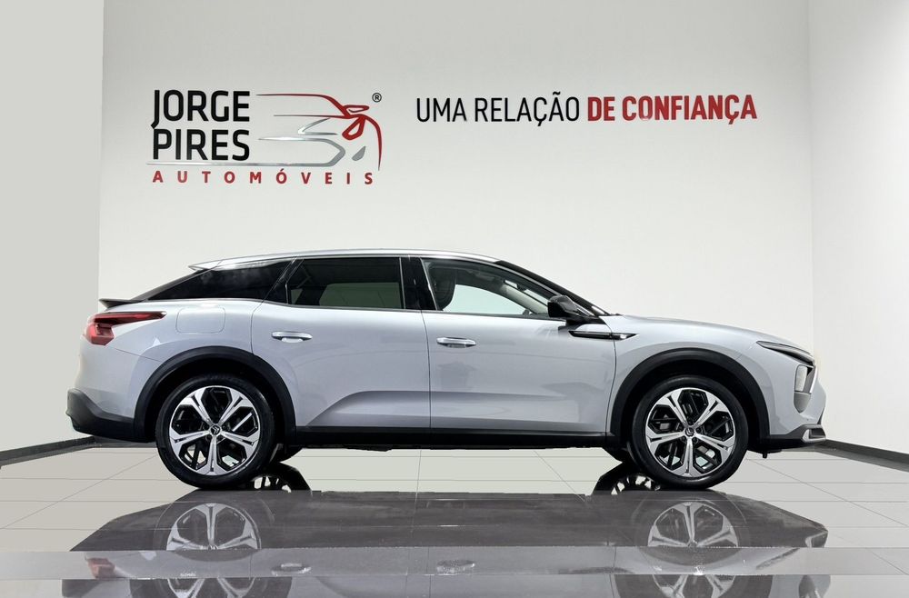 Citroën C5 X 1.6 Hybrid Shine e-EAT8