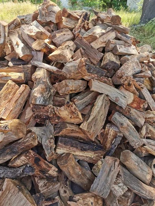 Lenha para lareiras e salamandras