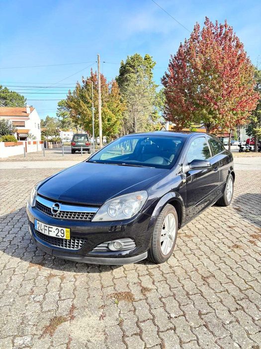 Opel Astra GTC 1.7 125 CV