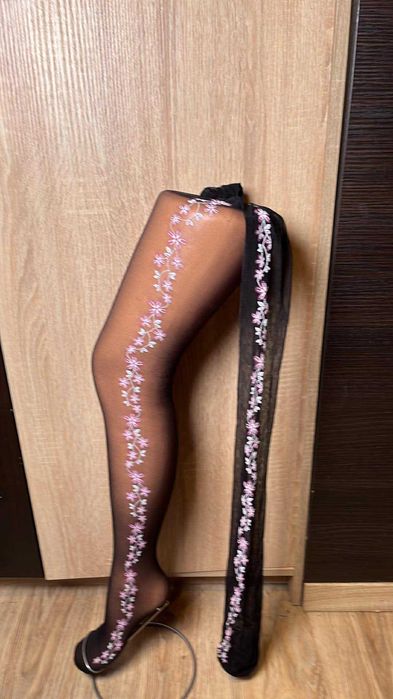 Nr 11 Rajstopy wzór.