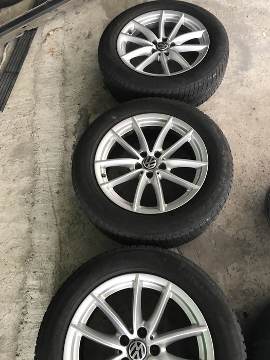 5/112/18. Б. М. В. Мерс 221. W