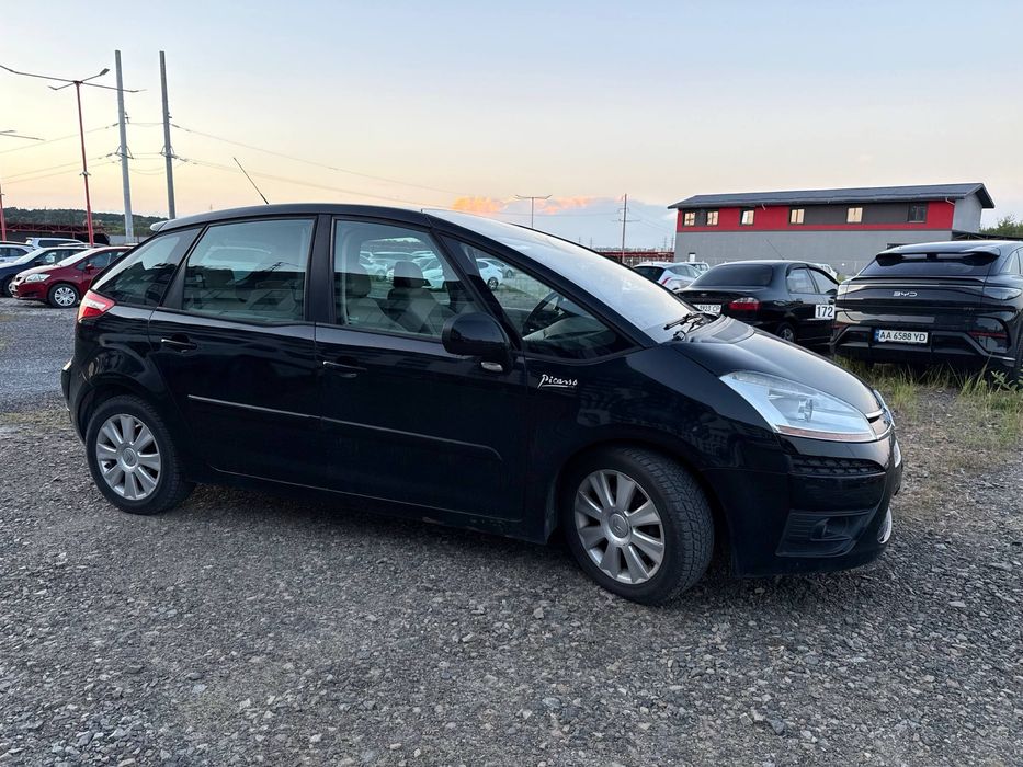 Citroen C4 Picasso 2009 VIN VF7UDRHJH9J058522 фото оголошення 2 з 8