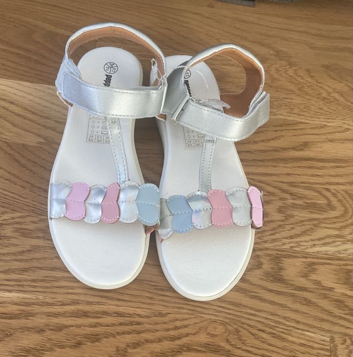 Buty, sandałki, sandały dziewczęce na rzepy  36 Pepperts - NOWE