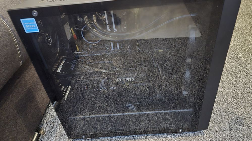 Корпус Thermaltake Core G21