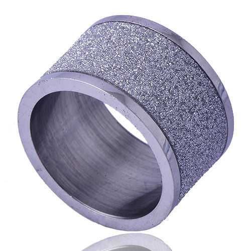 conjunto de anéis em aço novos