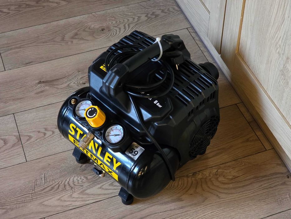 Cichy Mobilny Kompresor Stanley Fatmax 2-Tłokowy 59dB 1KM Sprężarka