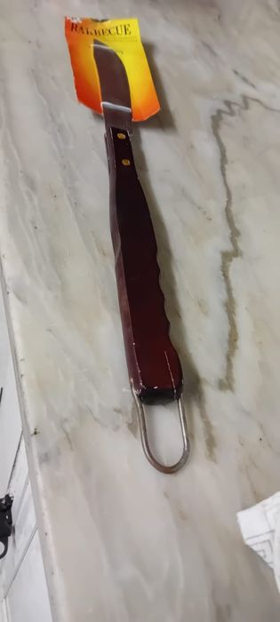 Faca barbeque nova