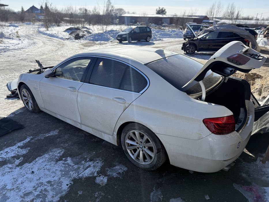 Розборка bmw f10 rest a300 розборка бмв ф10 300u запчастини бмв ф10