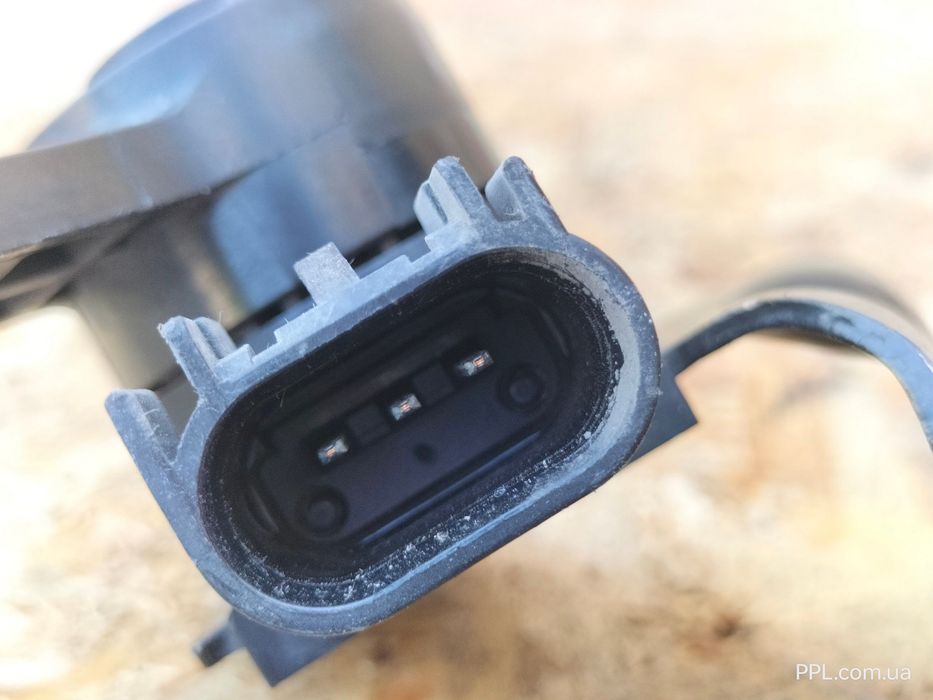 Jeep Wrangler 18- датчик уровня фар положения кузова перед 68295927AB