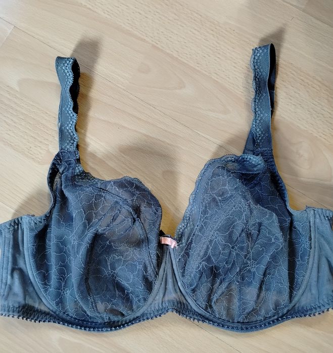 Duży biustonosz Marks& Spencer na fiszbinach H80