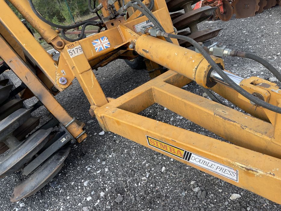 Каток  Great Plains Simba