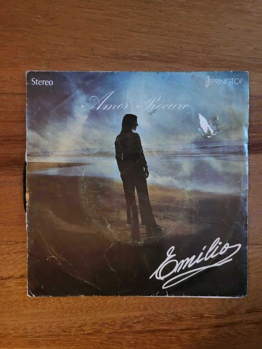 Vinyl Record | "I'm Looking for Love", Emílio