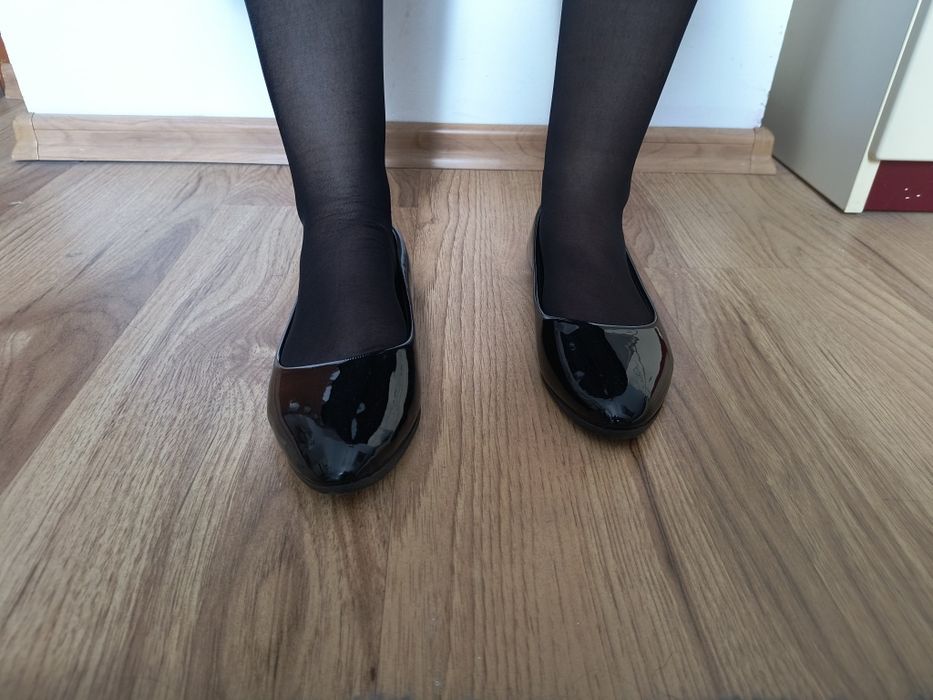 Baleriny, lakierki czarne rozmiar 38