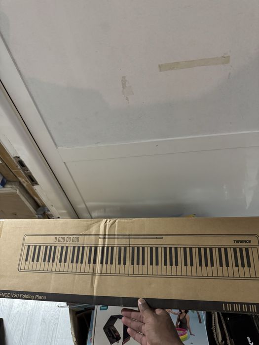 Piano Digital Dobrável Terence V20 – Teclado Portátil – Novo