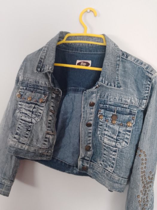 Śliczna kurtka dżinsowa