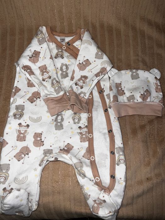 Комплект з шапочкой для немовлят